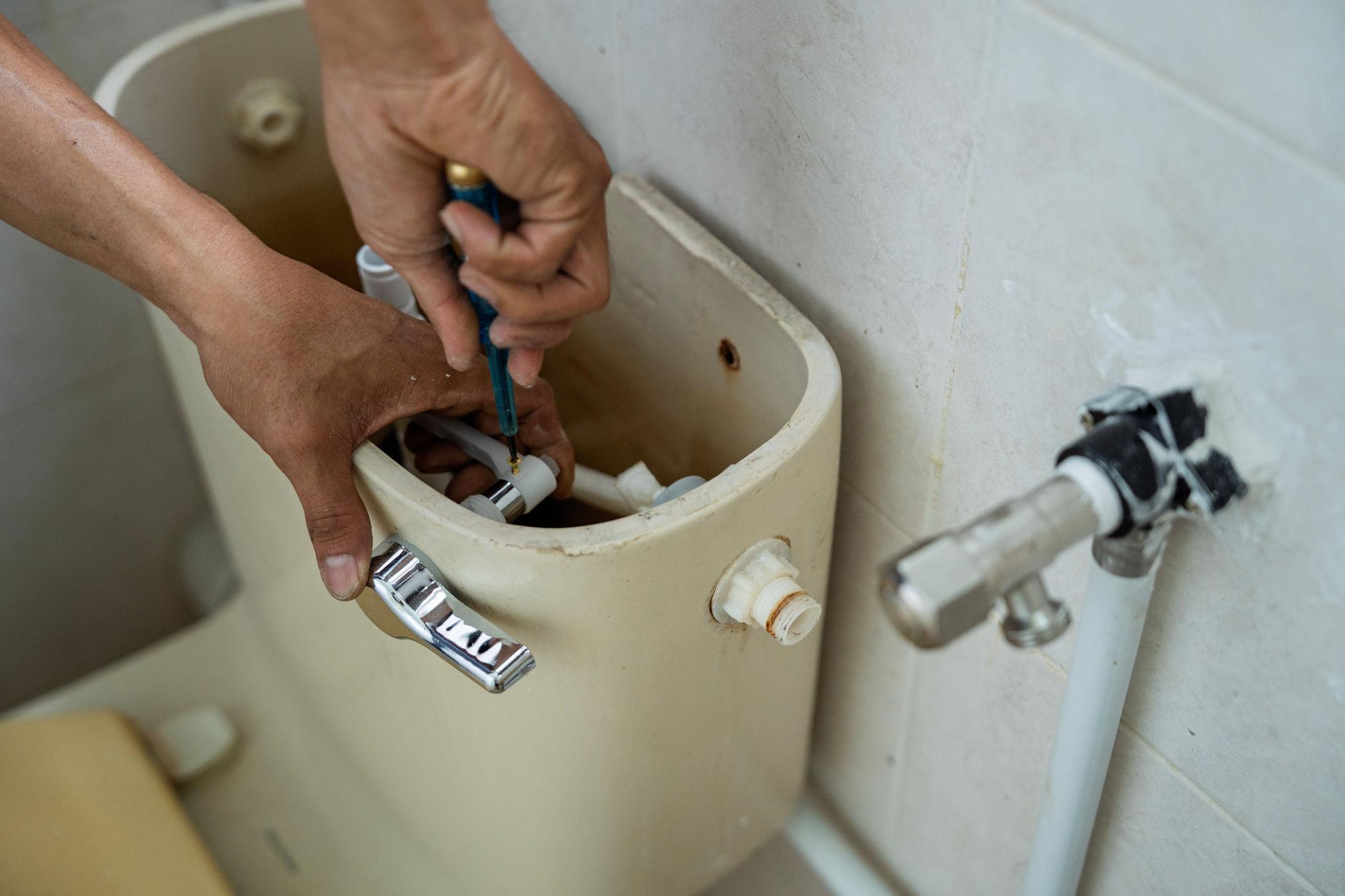 Toilet Repairing